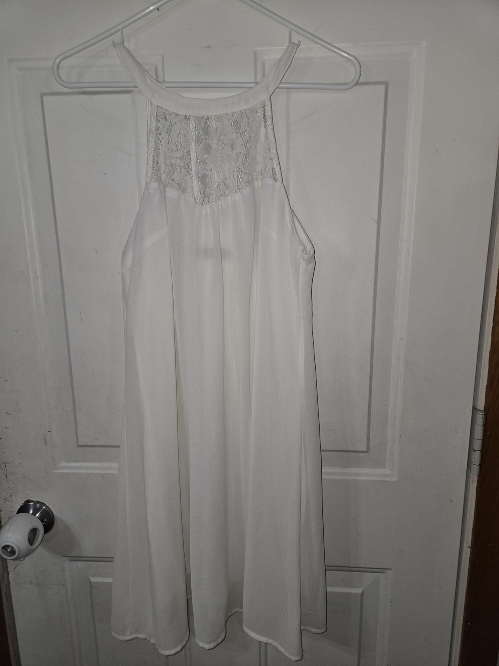 Women’s White Lace Yoke Chemise Slip